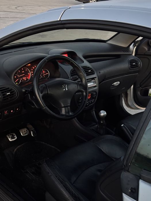 Peugeot 206 CC 1.6 HDi 110 CP, 2006, 244.000 km, piele, climatronic
