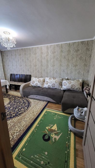 Продаю трешку 3х без долгов доки чистые