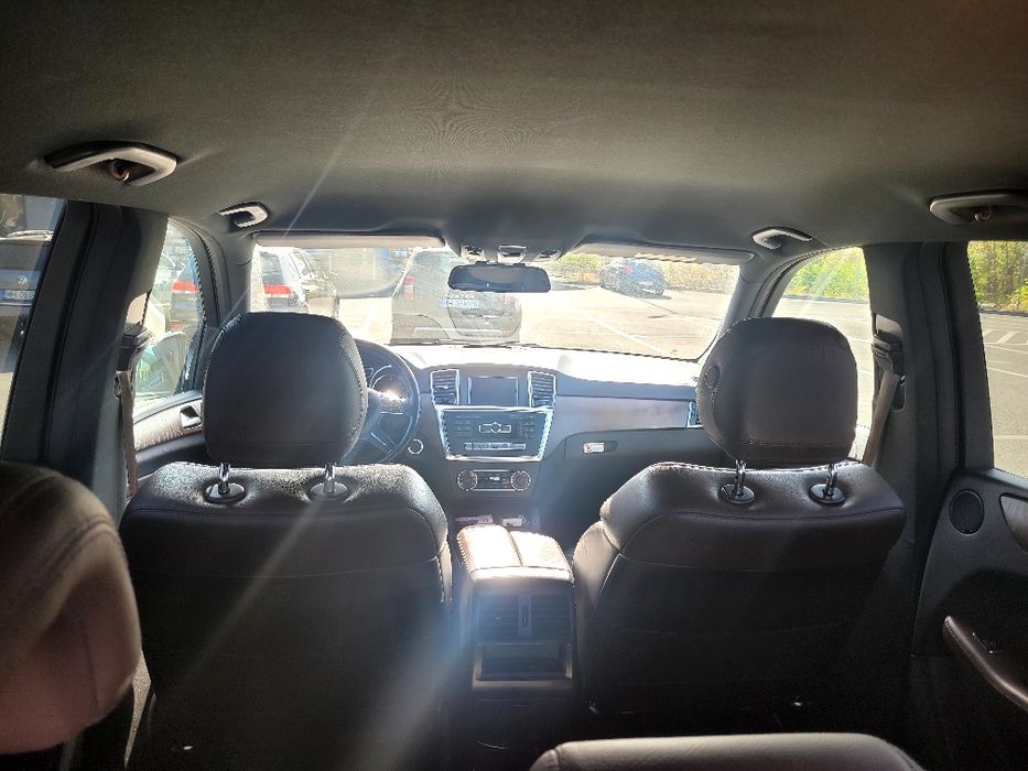 Vand Mercedes ML.250 Bluetec.Singurul propietar în România.