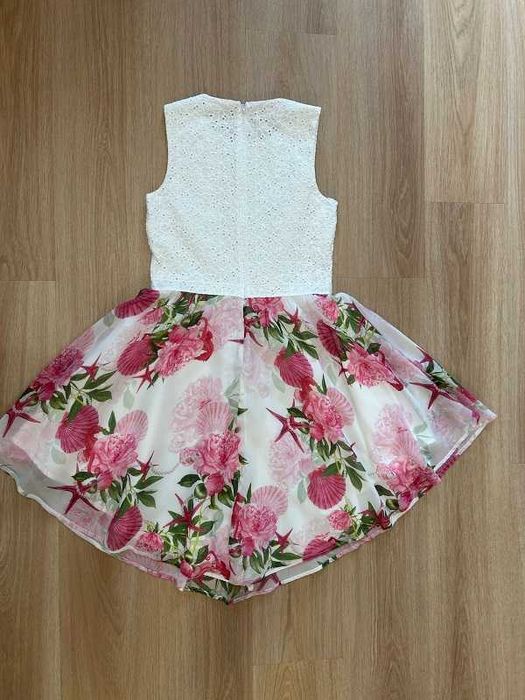 Прекрасна рокля Guess, 14г., 164см.