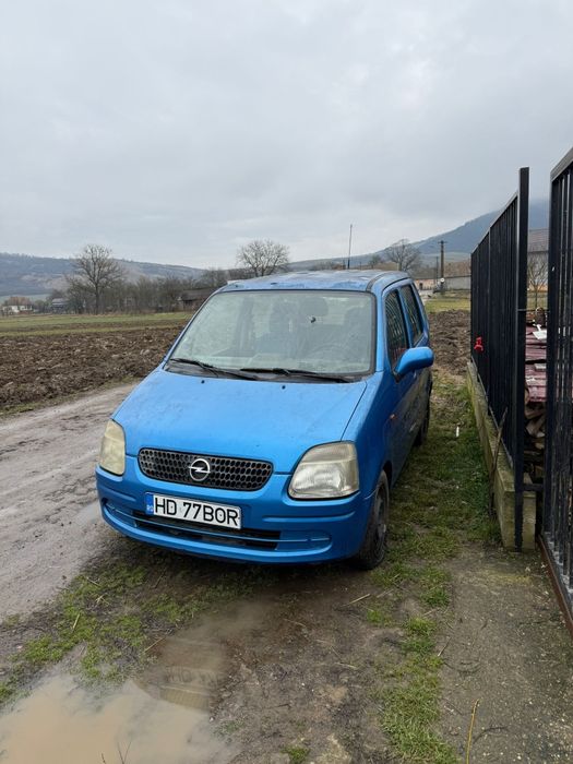 Vând Opel desmembrari