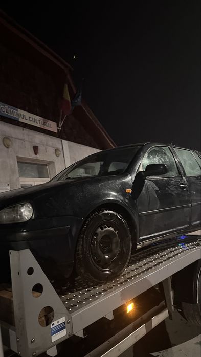 Vand golf 4 pentru naveta masina nu este pentru pretentiosi