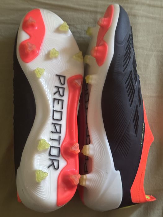 Бутсы Adidas Predator