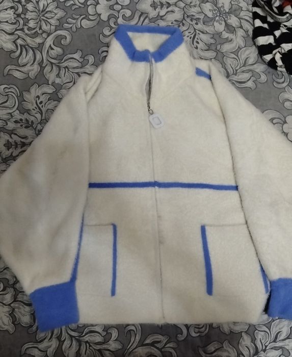 Новая кофта 40.000