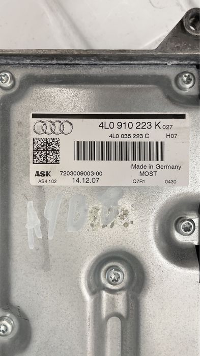 Усилвател AUDI Q7 4L0910223K
