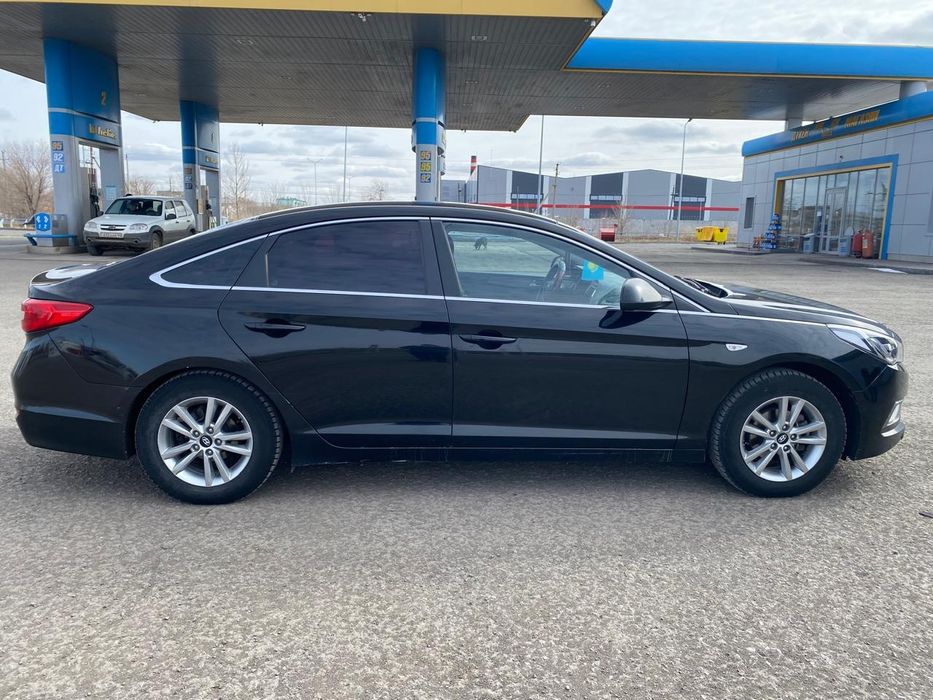 Хундай соната 8...