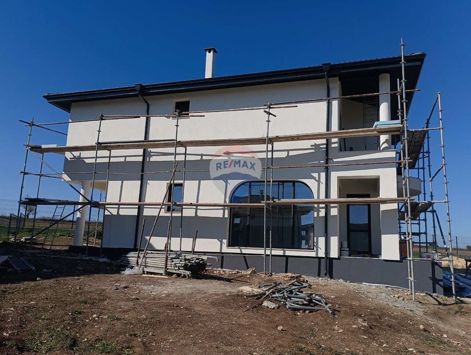 Продава се Къща в с. Кичево, Област Варна - 146 кв.м за 1357 €/кв.м - Снимка #1