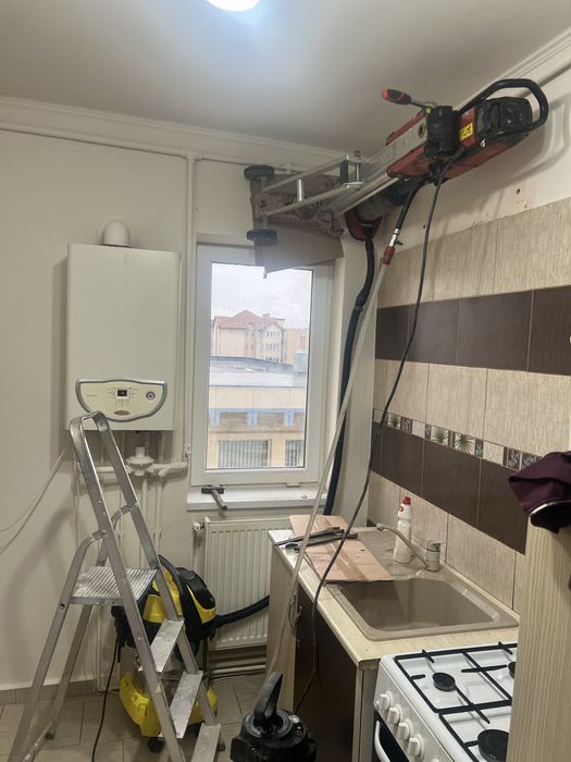 Servicii de carotaj, Carotare gauri hote centrale aerisire.