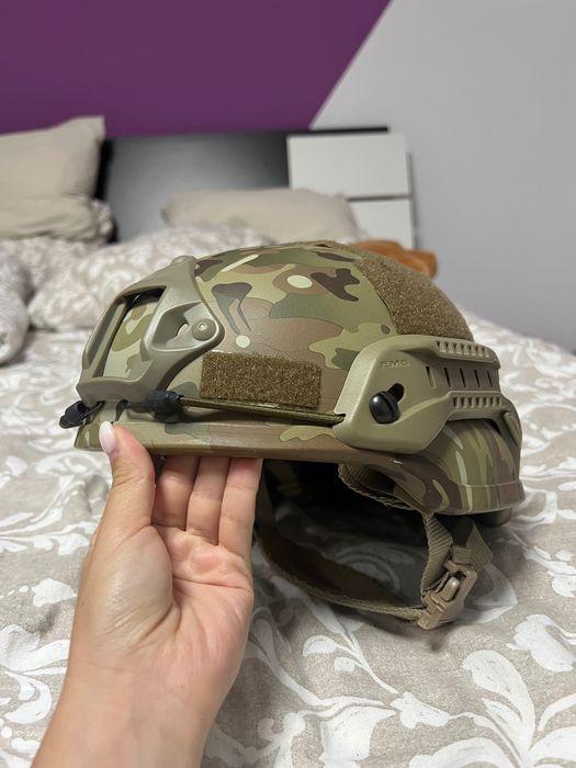 Uniforma militară Multi-Camo