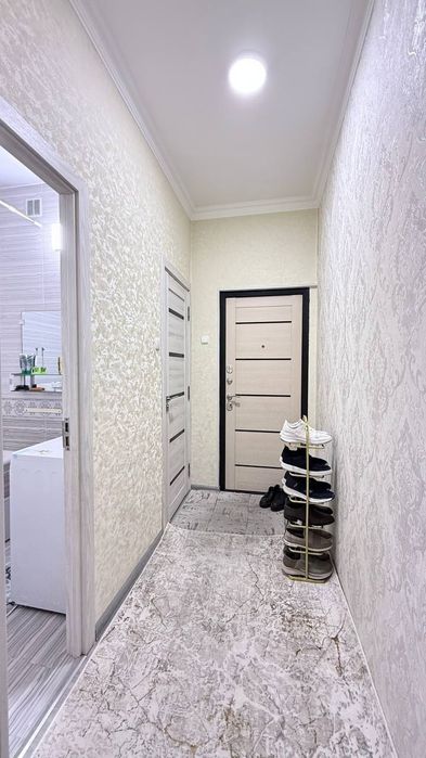 Срочно Продаётся квартира метро Буюк Ипак Йули художник 2-комн новый