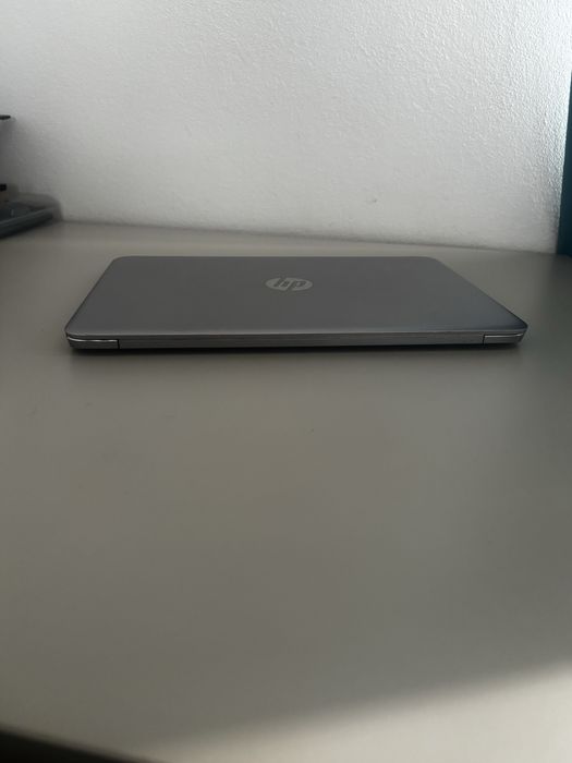 Hp ultraslim• Procesor i7• SSD 512• Display 14” rezolutie 2K• Taste luminate• baterie foarte buna