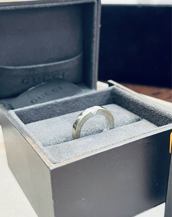 Марков златен пръстен Gucci