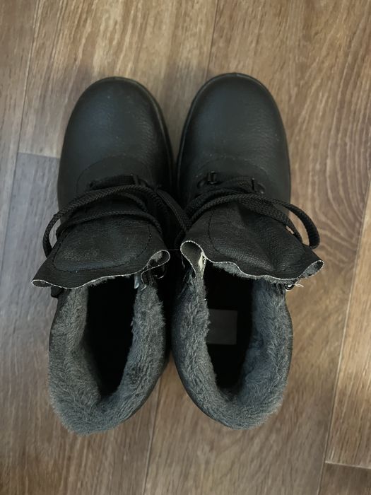 Продам защитные ботинки Delta Plus, размер 38