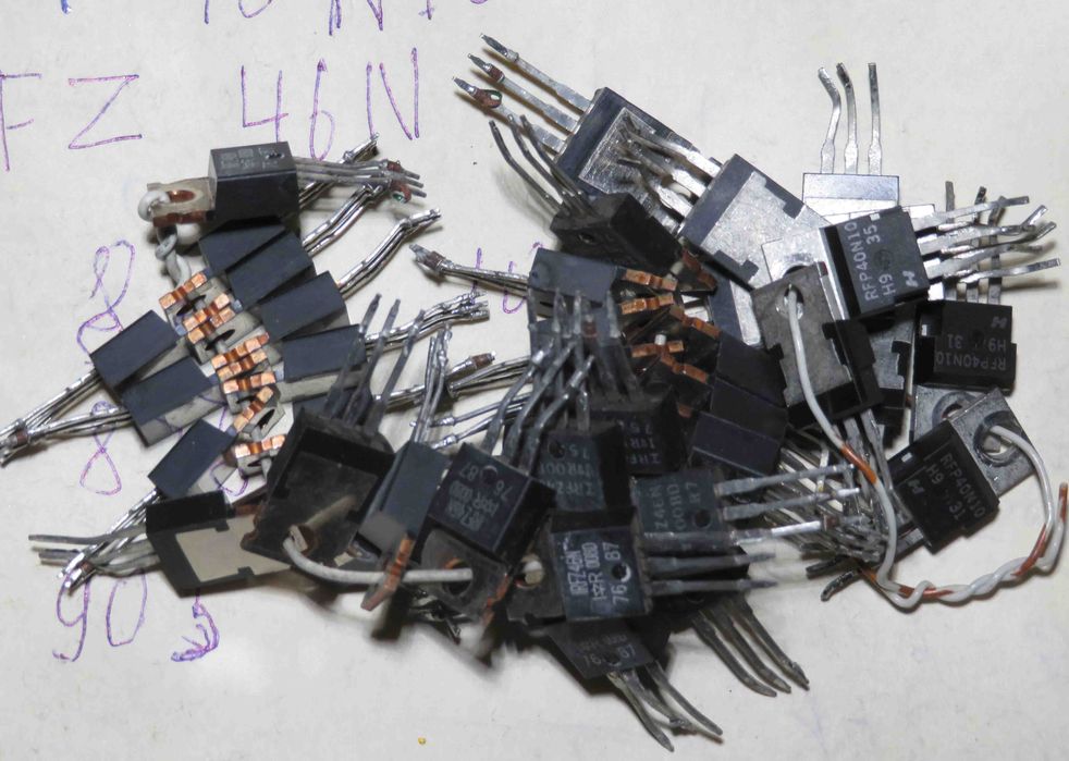 Транзисторы разные ,Тиристоры , диоды- год изготовления до 1980г