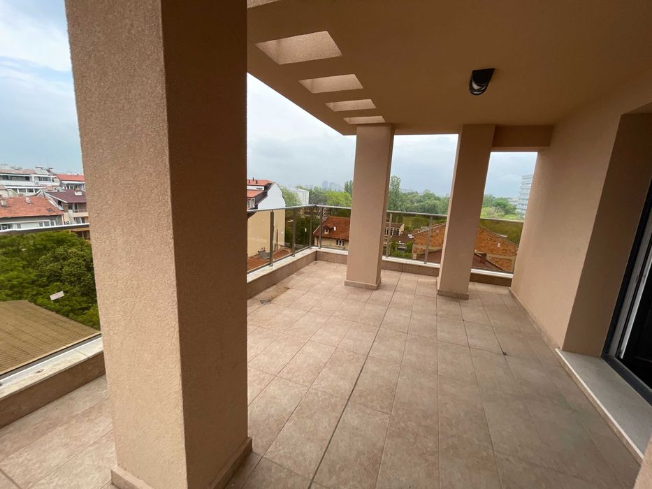 Продава се Мезонет в Пловдив, Кючук Париж - 206 кв.м за 1132 €/кв.м - Снимка #1