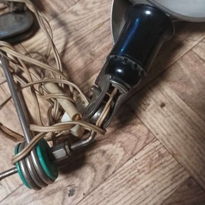 Старинна лампа качествена