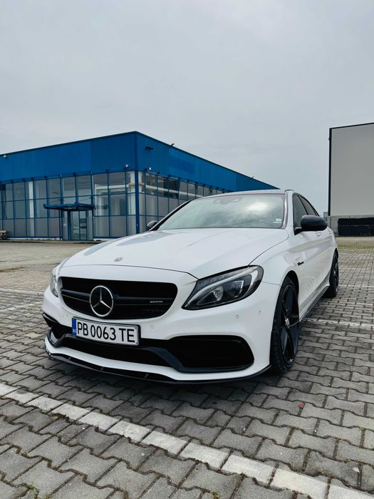 Кола за бал/сватба Mercedes C63 AMG