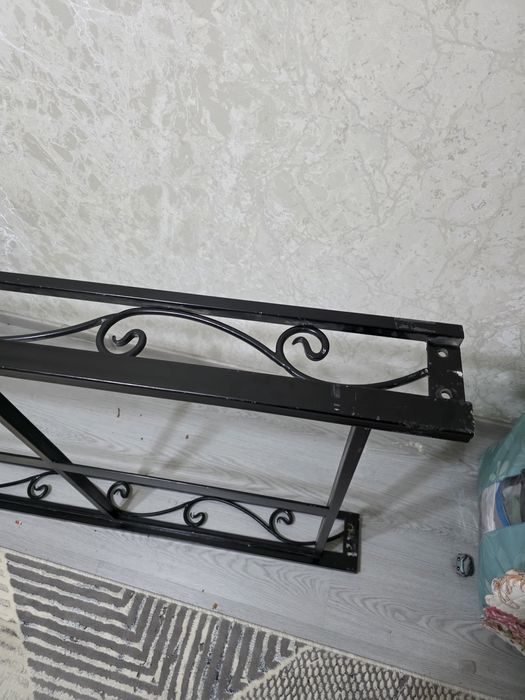 Продам кровать односпальня коварная