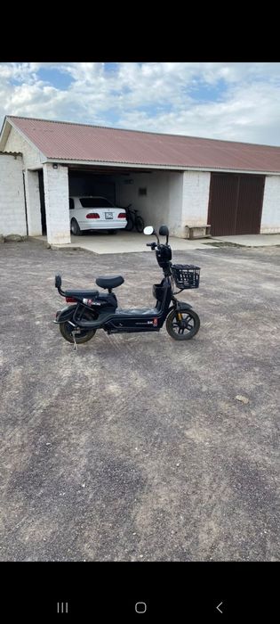 Электронный гироскутер.