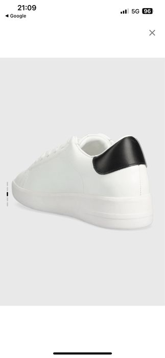Дамски кецове Pinko