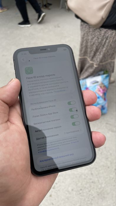 iphone 11 64/83 tinq telfon