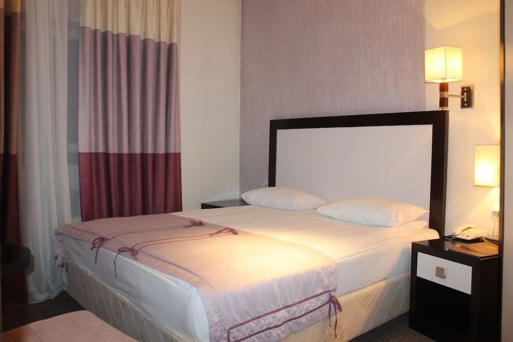Toshkent Lux Hotel  Zaks Kerak emas