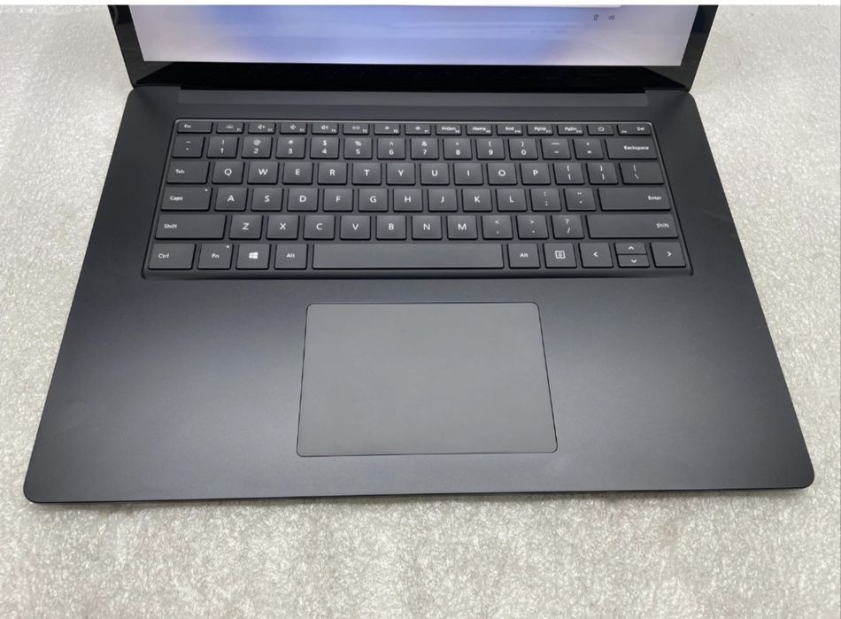 Microsoft Surface Laptop 3 Core i7 16GB RAM 256GB