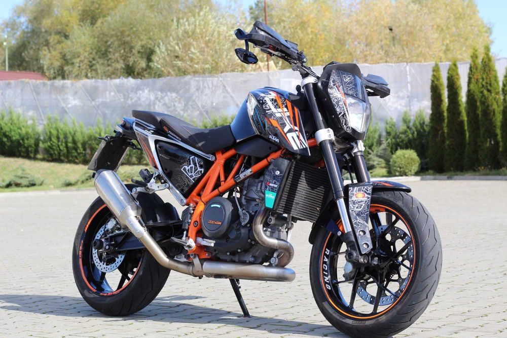 KTM Duke 690 R-ABS,stare foarte buna,2014,recent adus