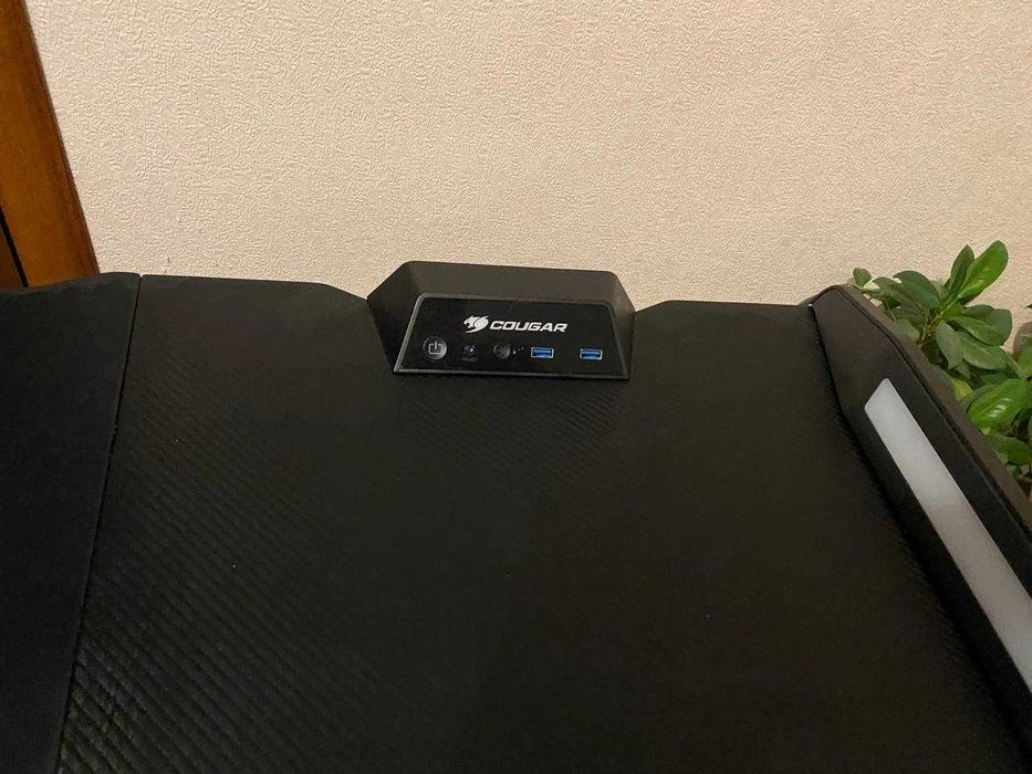 Компьютерный стол cougar mars black