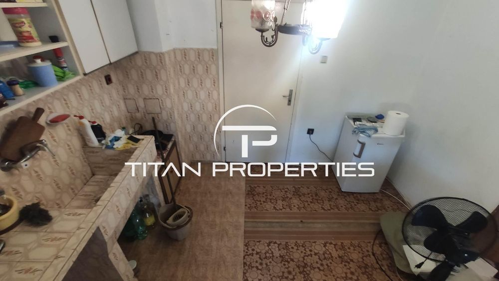 Дава се под наем Етаж от къща в к.к. Елените - 100 кв.м за 459 € - Снимка #3