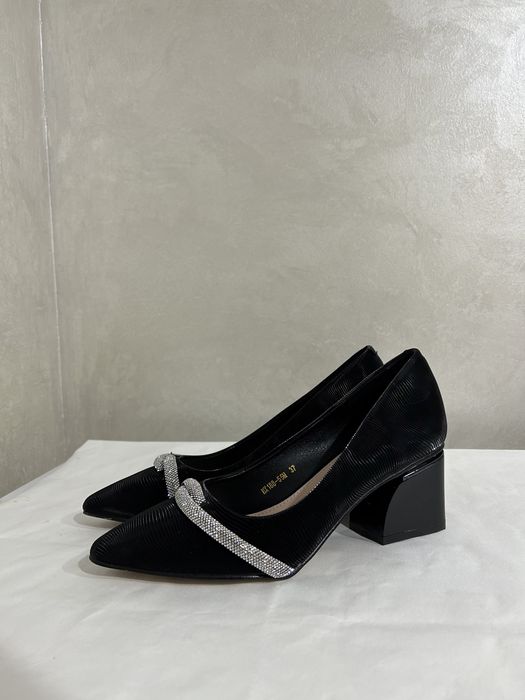 Продается туфли