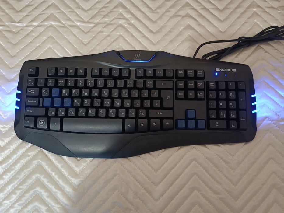 Геймърска клавиатура Hama