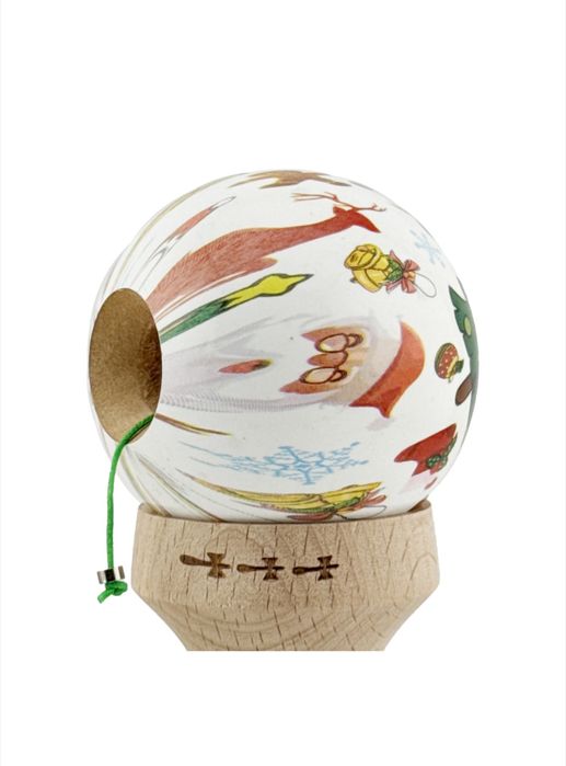 Vând kendama în stare perfectă