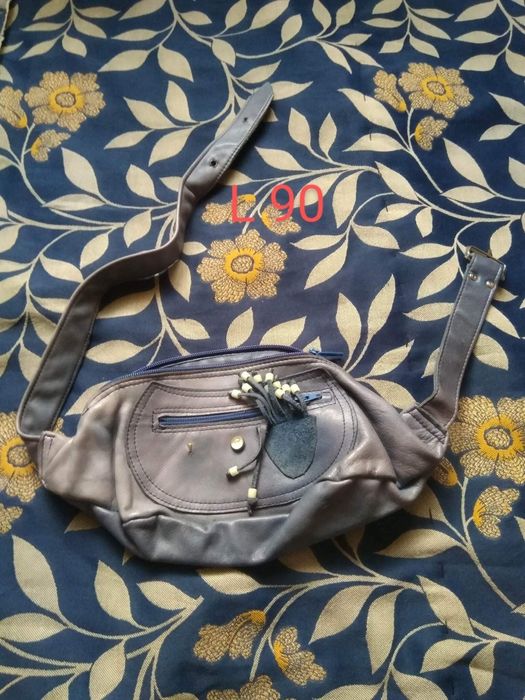 Posete/piele sau imitatie