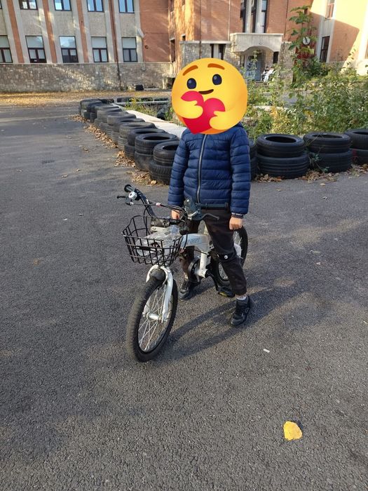 Vând bicicleta in stare buna.