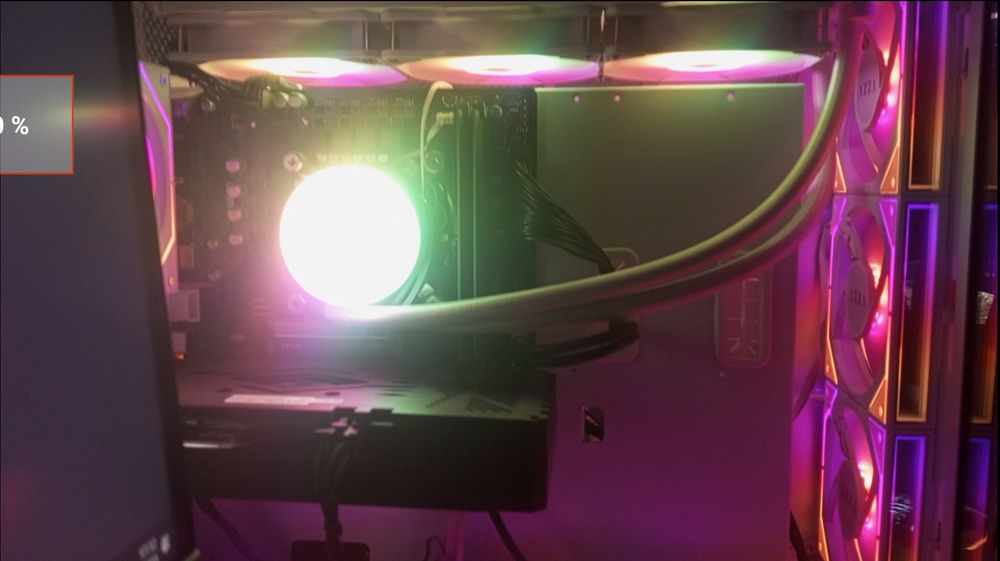 Kuchli igravoy kompyuter