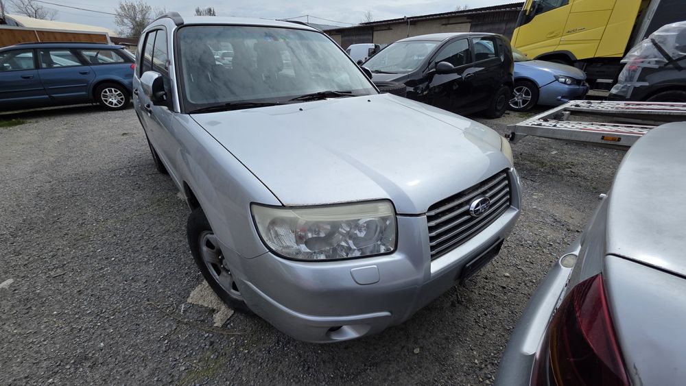 Subaru Forester SG Facelift 2005 2.0X На части