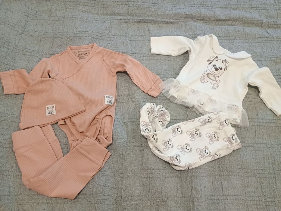 Лот дрехи за момиче 68 размер + БОНУС