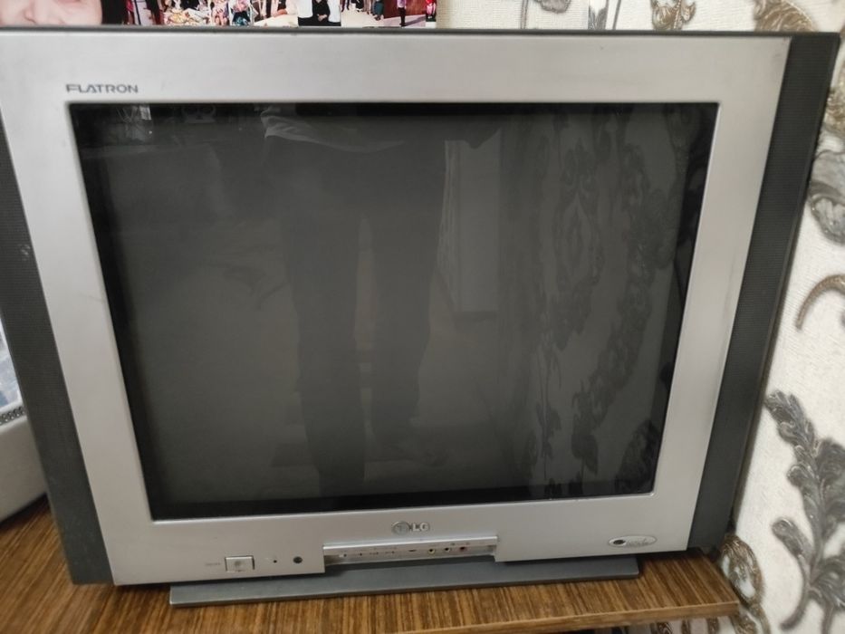 LG 51 in см, отличное изображение, работает отлично