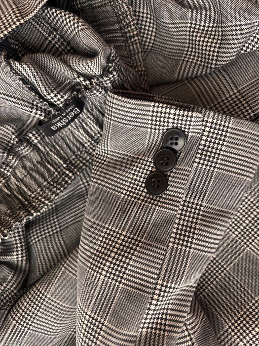 Костюм Bershka сако и панталон