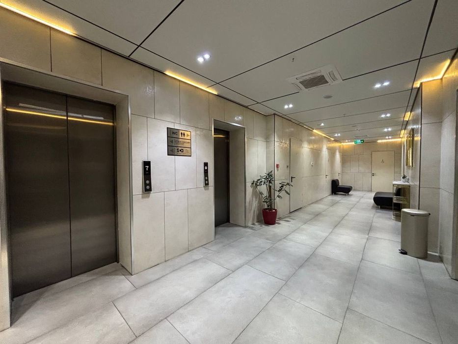 Сдаётся офис в бизнес центре, Алайский 432м2