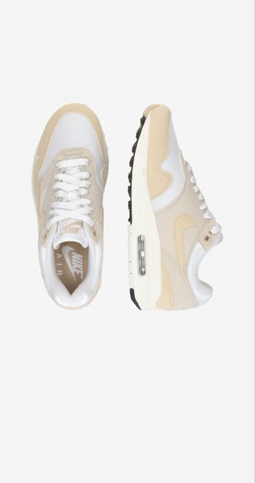 Дамски маратонки Nike