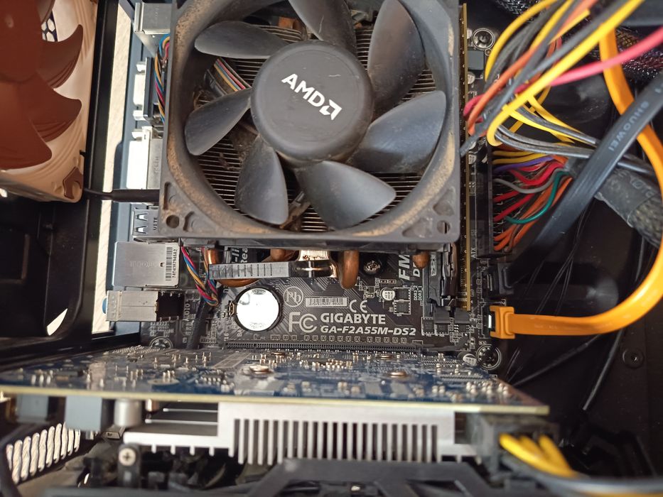 PC buget gaming AMD X740, gtx 750TI, 8 GB, ssd 120+ 320 GB,