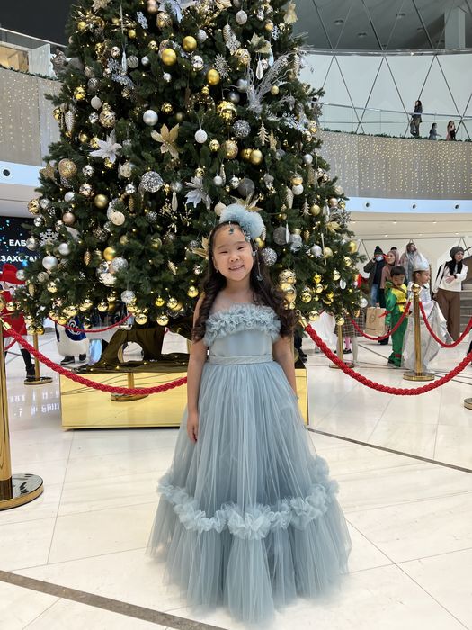 Продам шикарное платье