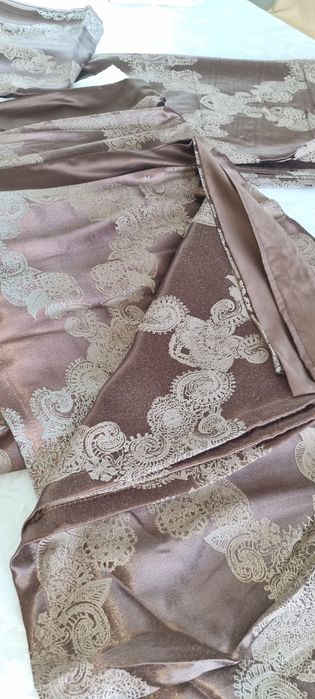 Партьеры, шторы.