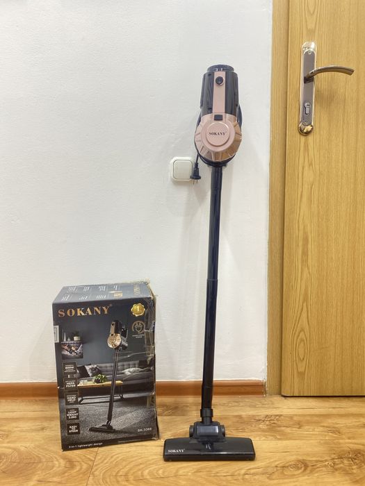 Пылесос вертикальный