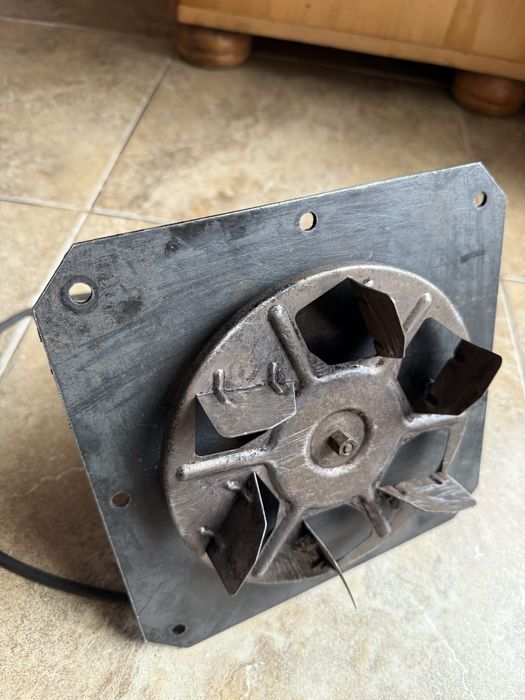 Ventilator RR174/0030A18 Cazan Junkers Supraclass, Bosch Solid, KM4360/2-201 + Condensator