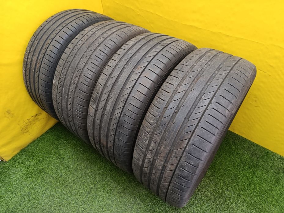Шины 255 50 R19 Continental комплект