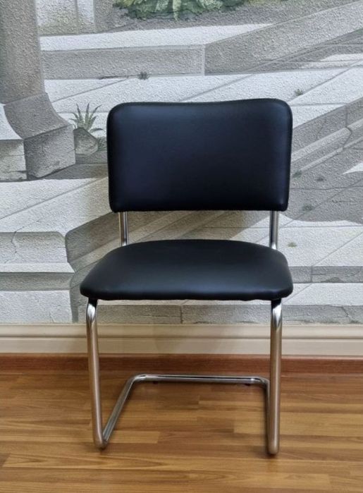 Silver stol sotiladi