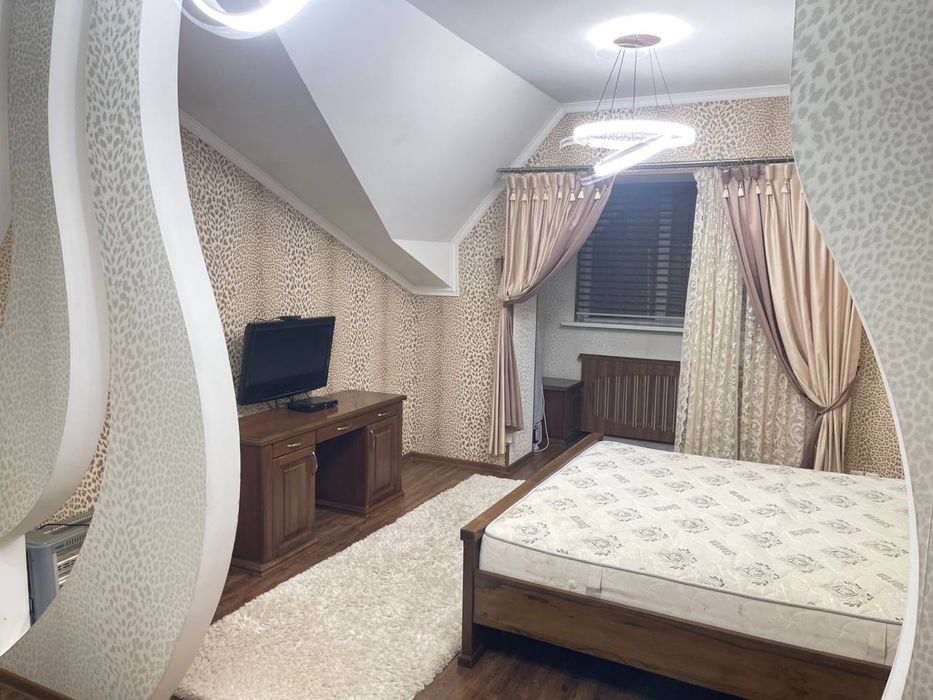 Срочно Цум 110 школа габус 120кв.м Сдается в Аренду квартира